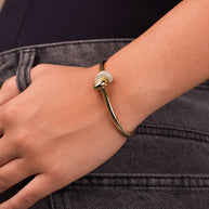 Jessna CZ Knot Bangle