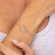 Sterling Silver Interlocking Circle Bracelet