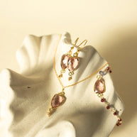 Rhodolite Garnet Gold Isla Collection