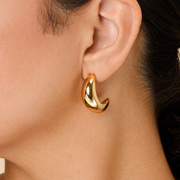 Julia Micro Huggie Hoop Earrings