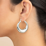 Quinn Tube Hoop Earrings