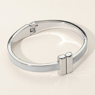 Metal Bar Tip Enamel Hinged Bangle Bracelet