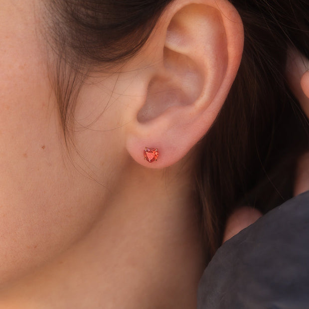 Queen of Hearts Flat Back Stud