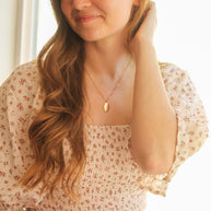 Bow Pendant Necklace