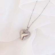 Mia Locket