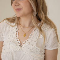 Bow Pendant Necklace