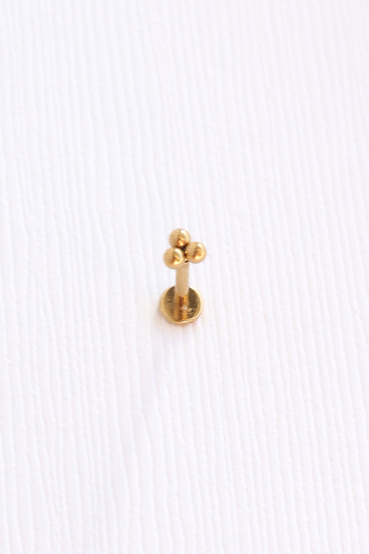 Tri-Dot Flat Back Stud