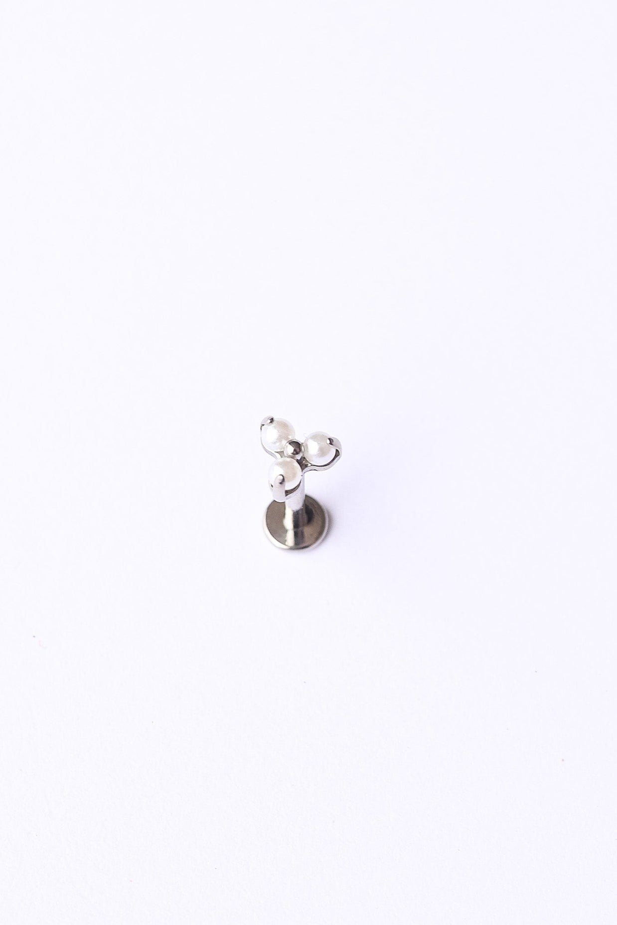 Pearl Trio Flat Back Stud