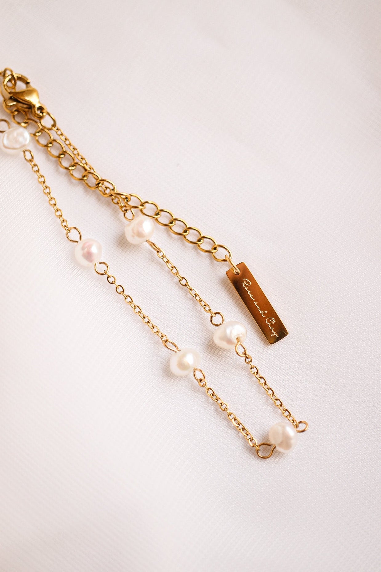 Evelynn Anklet in Freshwater Pearl