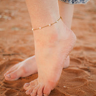 Evelynn Anklet in Freshwater Pearl