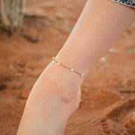Evelynn Anklet in Freshwater Pearl