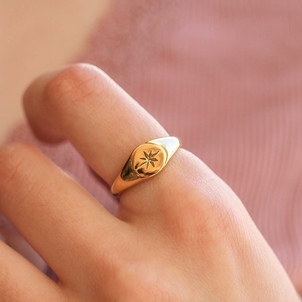 Estelle Ring
