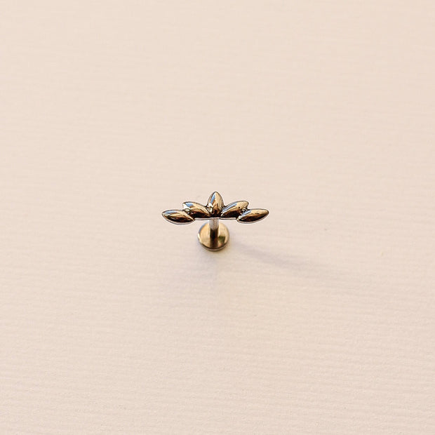 Camilla Flat Back Stud