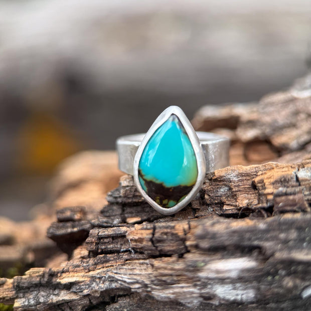 Hubei Turquoise Teardrop Ring | Size 6.5