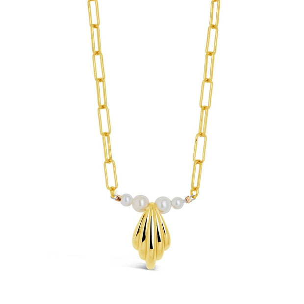 Chérie Pearl Shell Pendant Necklace