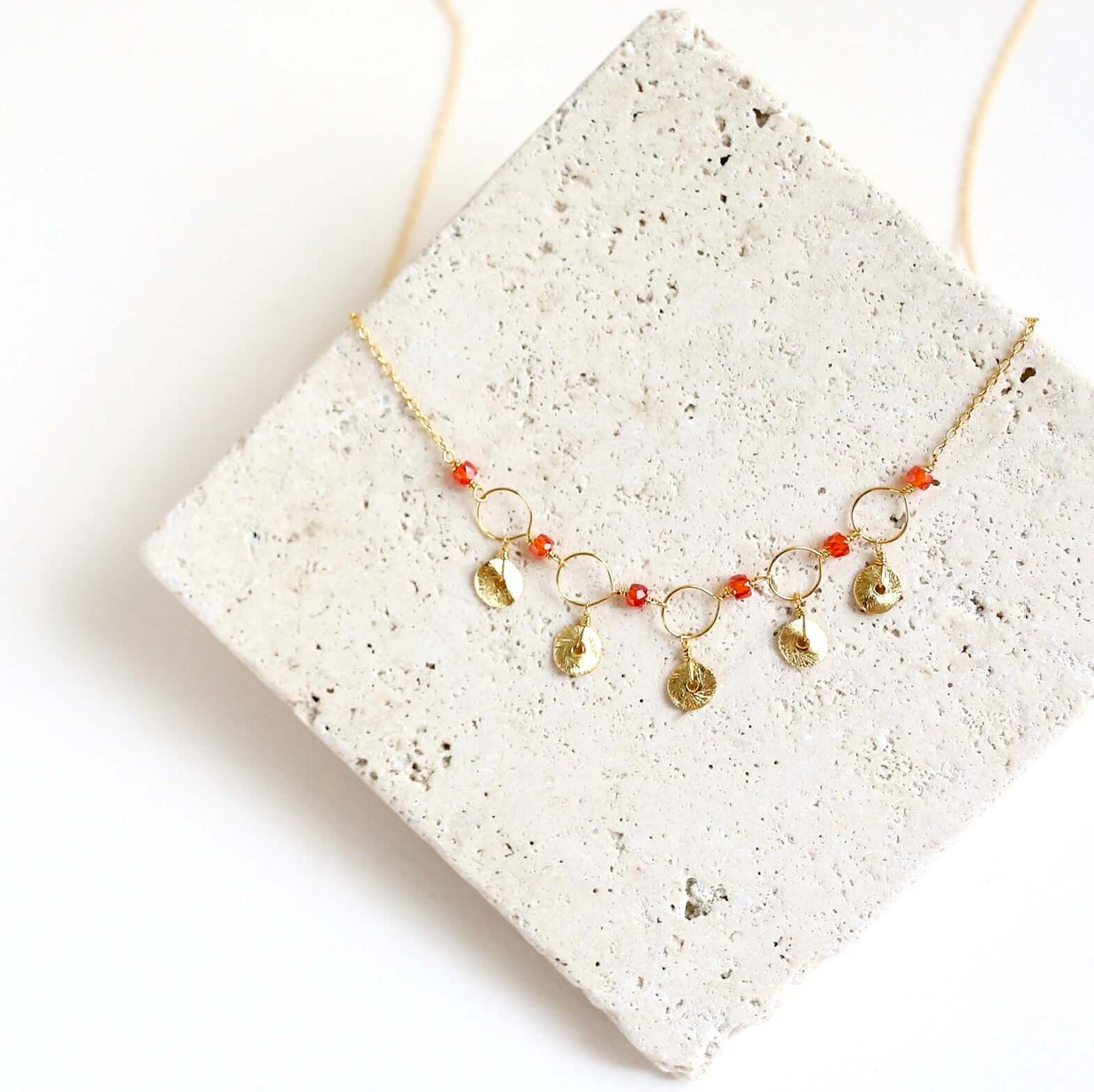 Black Spinel Mini Chain Loop Necklace
