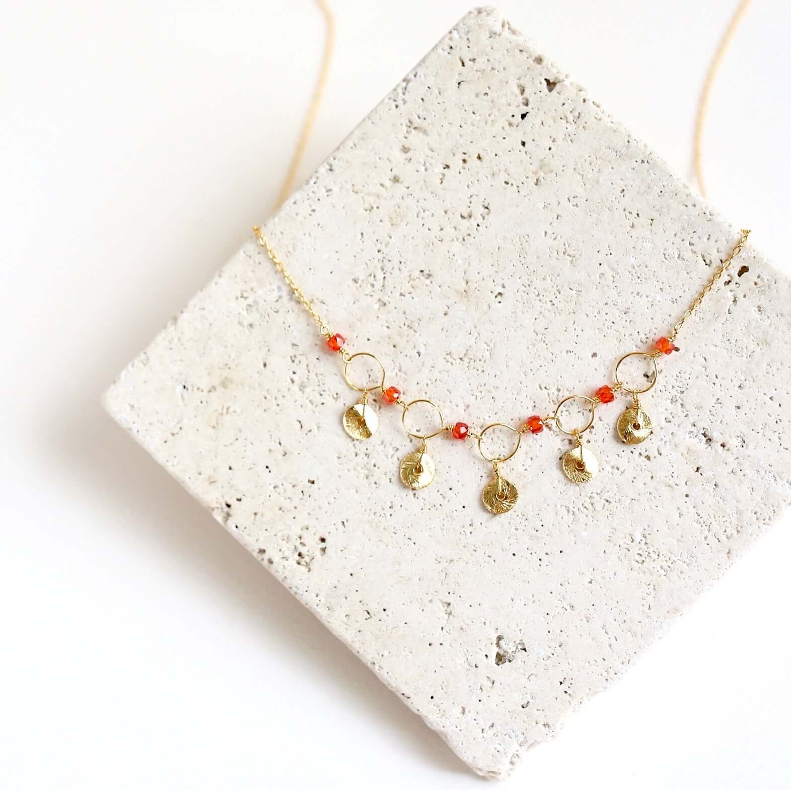 Black Spinel Mini Chain Loop Necklace