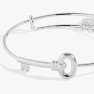 Key Inline Bangle